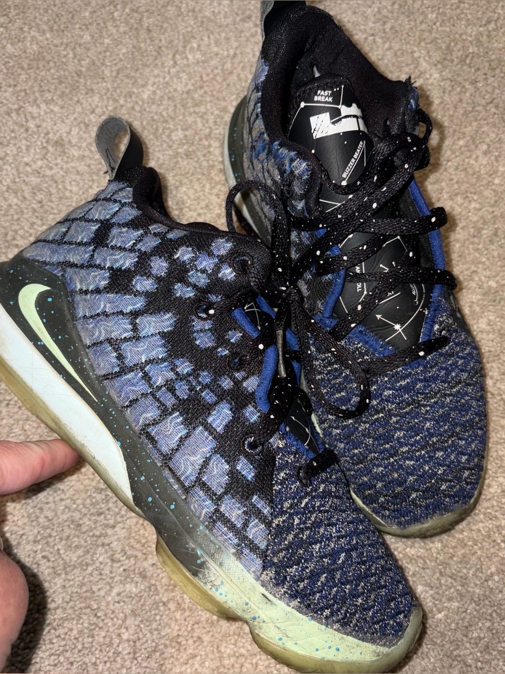 Kids Nike LeBron 17 GS 'Constellations' sz 2
